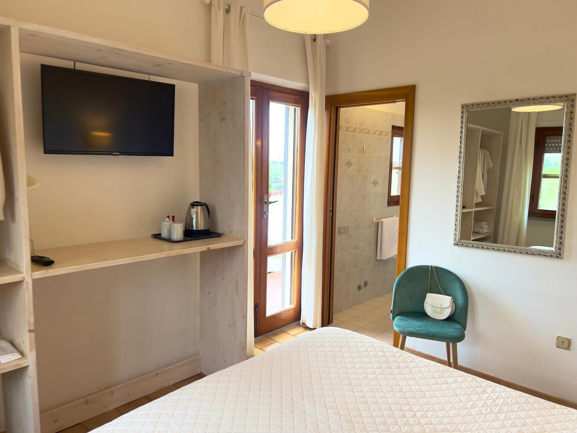 Lavinia Bed & Breakfast 3*