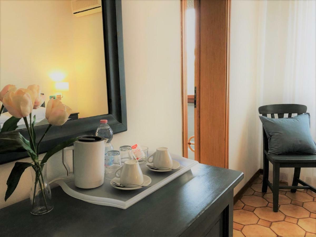 Lavinia Bed & Breakfast 3*